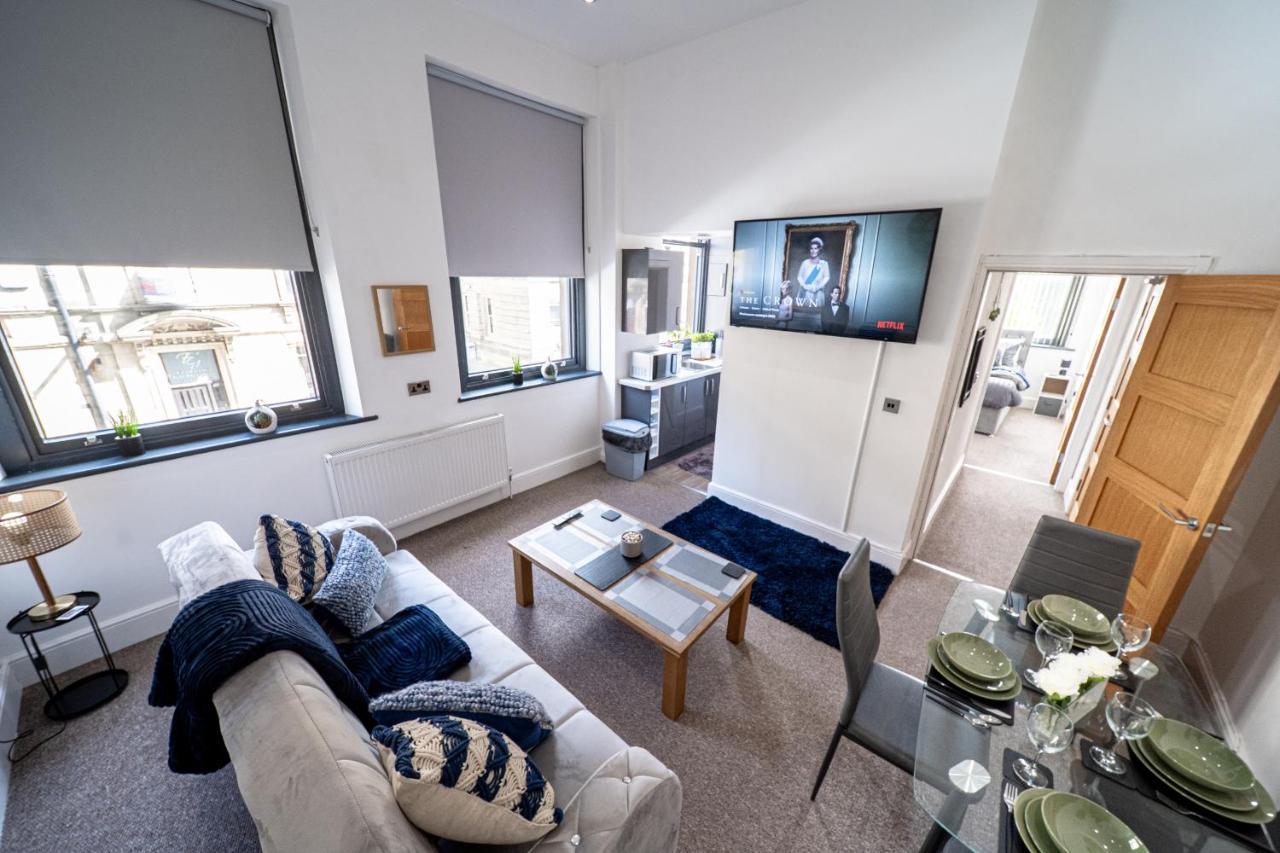 Cozy 1-Bedroom Apartment In The Heart Of Barnsley Town Centre Экстерьер фото